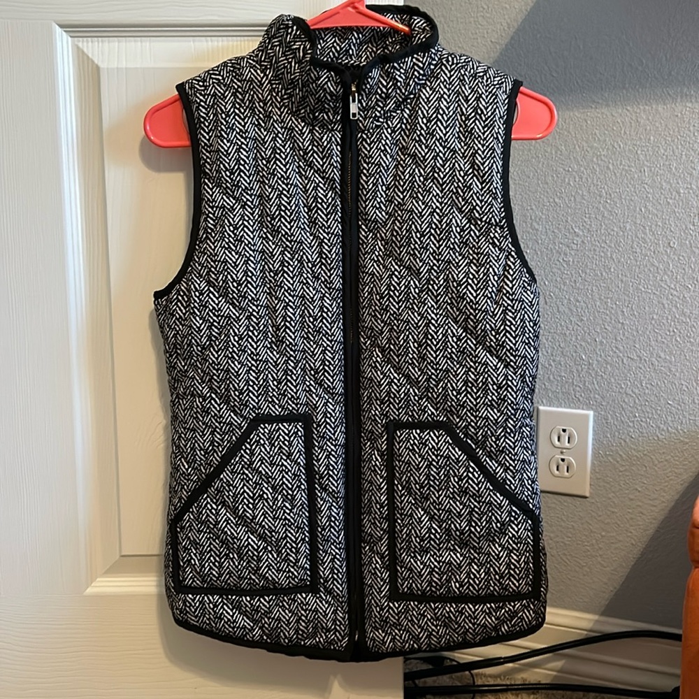 Black and white vest
